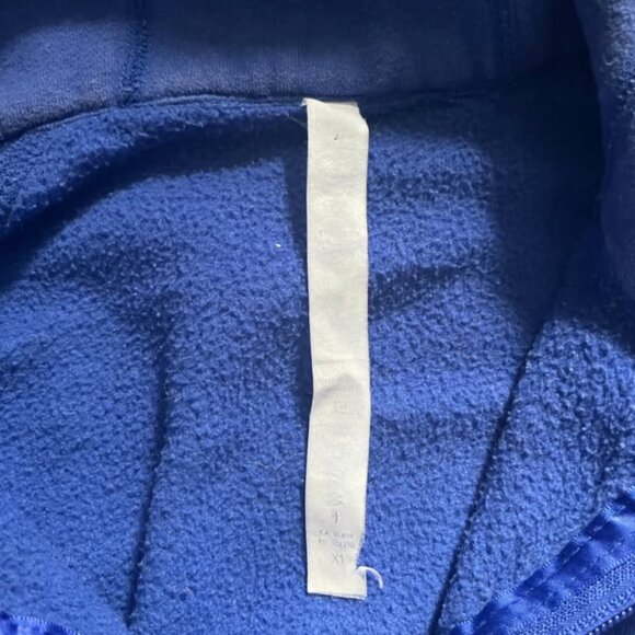 Lululemon Scuba Hoodie Royal Blue - Picture 3 of 3
